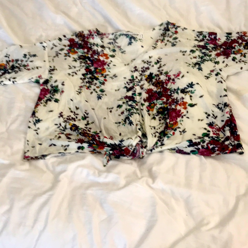 Rhee Tie Front Top
